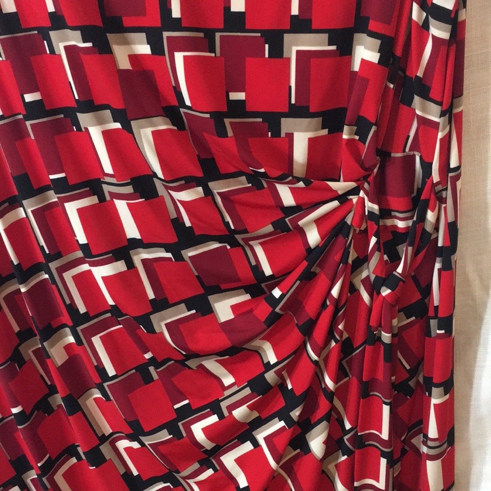 R&K Overlaping Square Pattern Dress - Picture 5 of 9